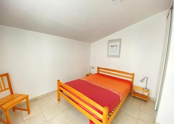 Dom wakacyjny Maison Renovee, Jardin Clos, A 300m De La - 6 Couchages, Wifi, Animaux Admis - Fr-1-231-205